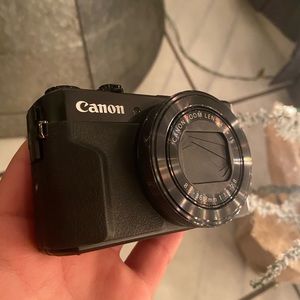 Canon G7x Mark ii